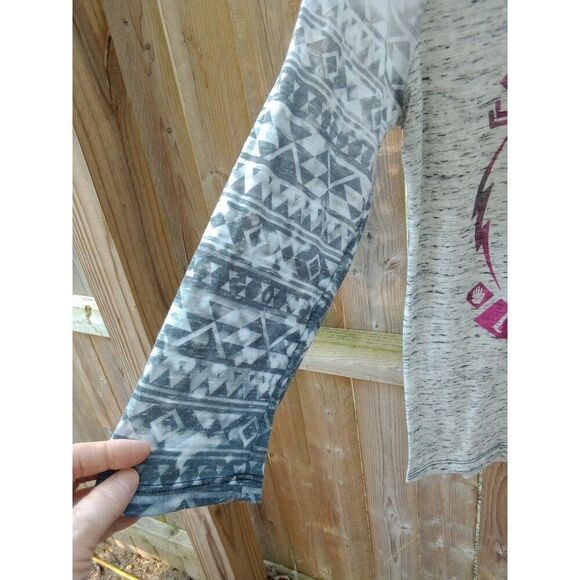 Rustic American Society T-Shirt Long Sleeve Gray & Pink Large - Picture 3 of 5